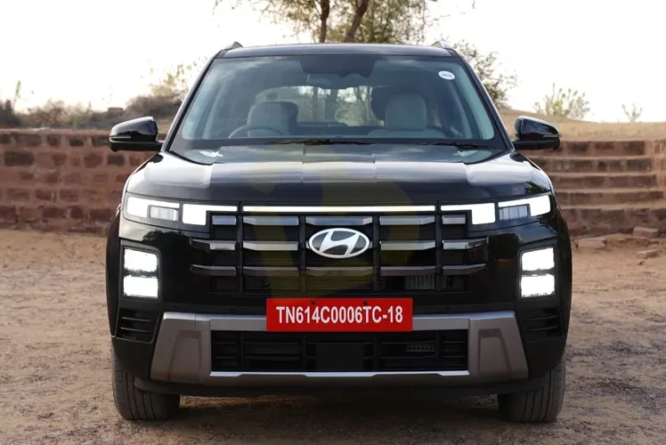 1705404457-01-creta-front-exterior